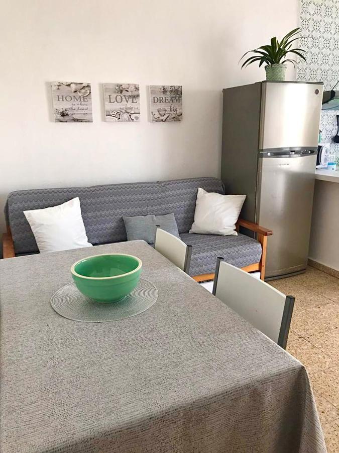 Apt Calmacabana A 50M Dal Mare Apartment Es Pujols Exterior photo