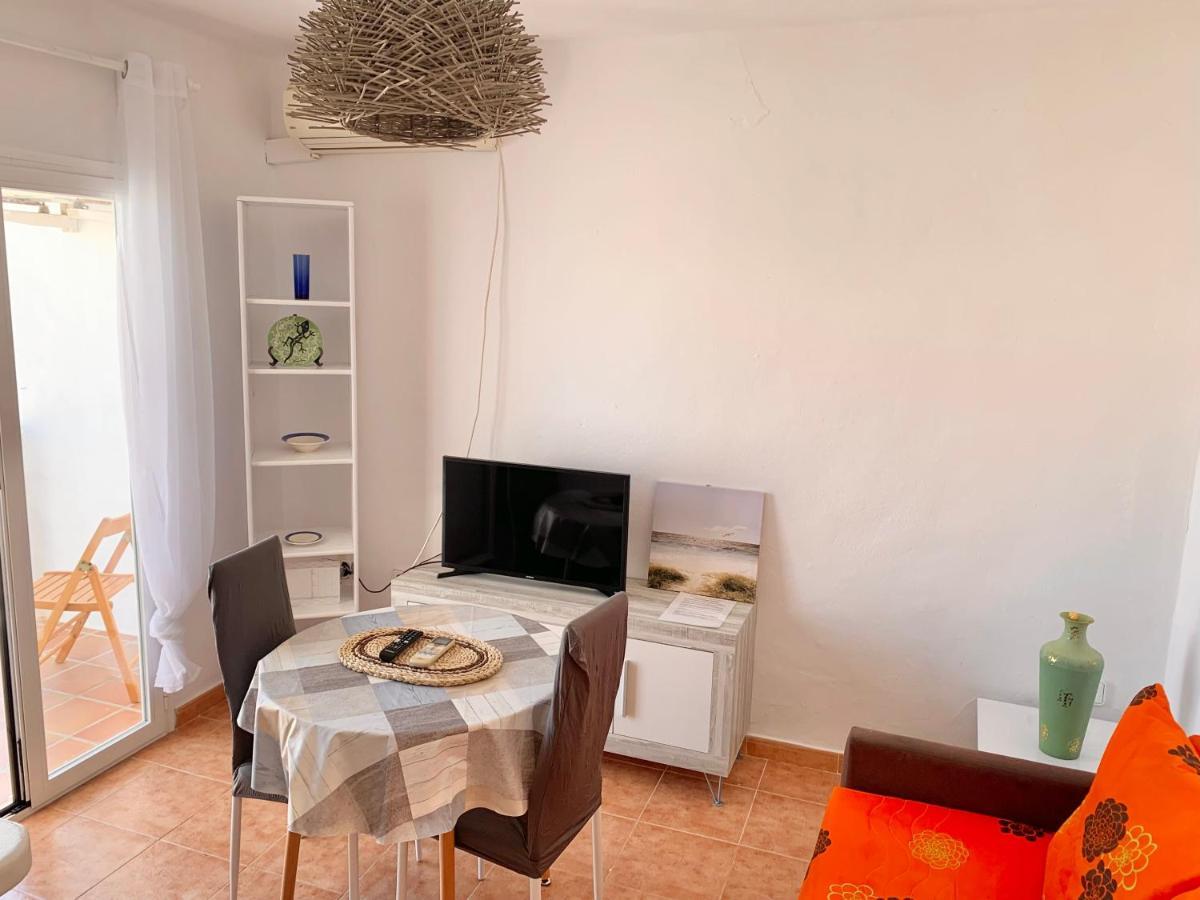 Apt Calmacabana A 50M Dal Mare Apartment Es Pujols Exterior photo